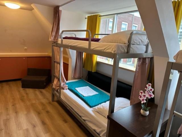 Room Mate Hostel Amsterdam Zaandam Exterior photo