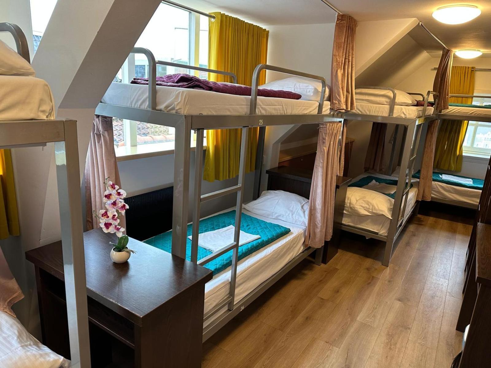 Room Mate Hostel Amsterdam Zaandam Exterior photo