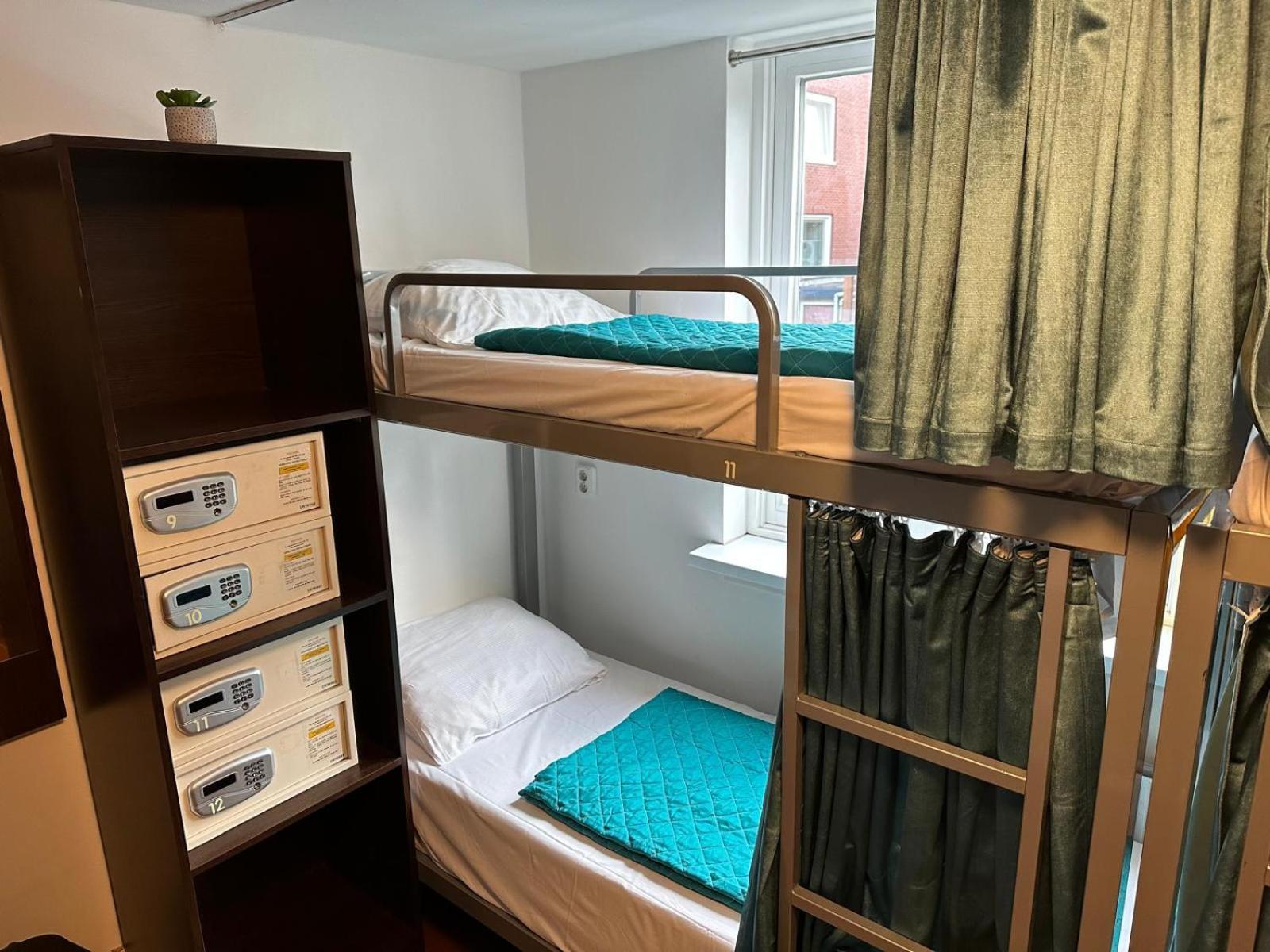 Room Mate Hostel Amsterdam Zaandam Exterior photo